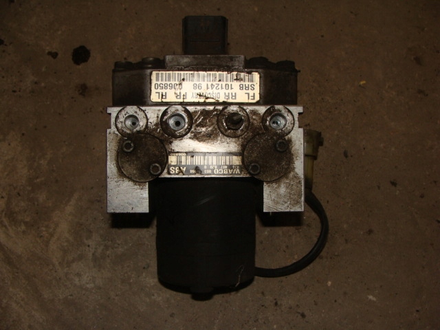 фото №1, Насос abs тормозная srb10124198 2.5 td5 land rover discovery 2 ii