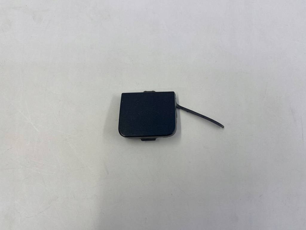 фото №1, Skoda superb b8 заглушка фаркоп задня