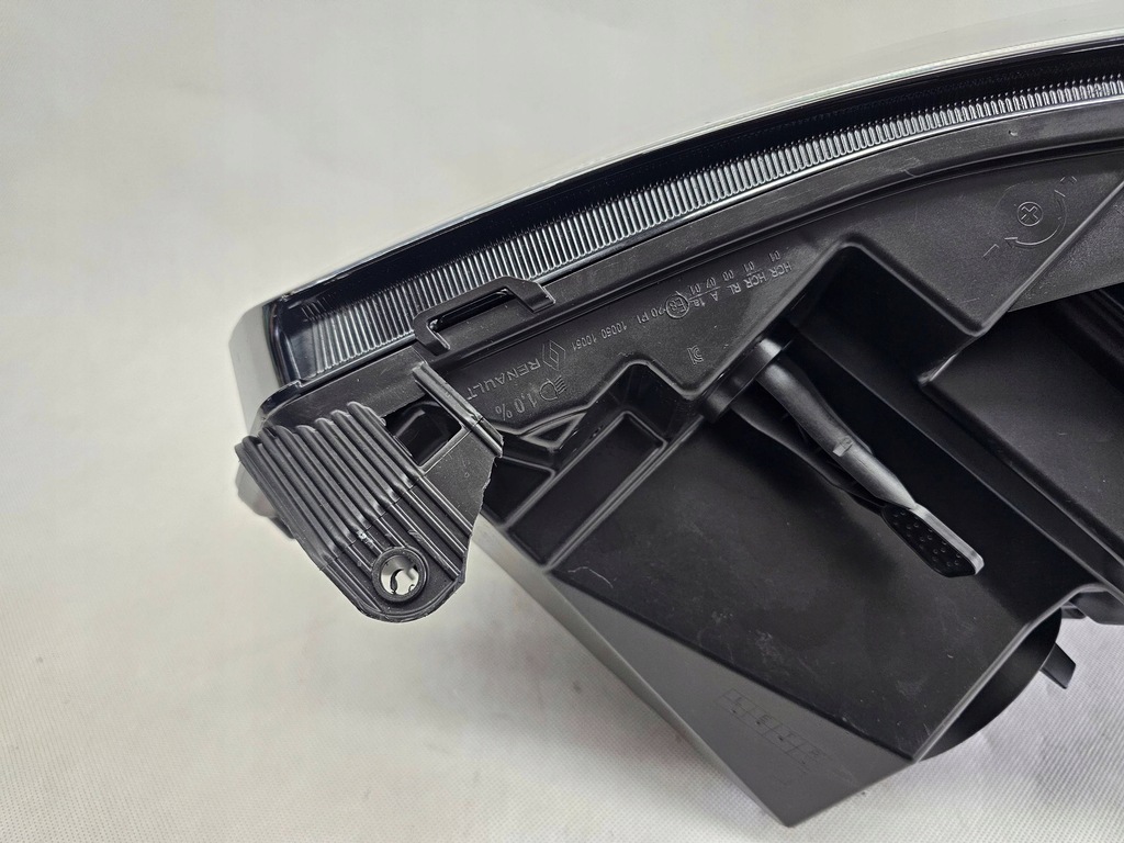 фото №6, Renault master iv 4 2019 лампа перед передняя правая europa 260105567r