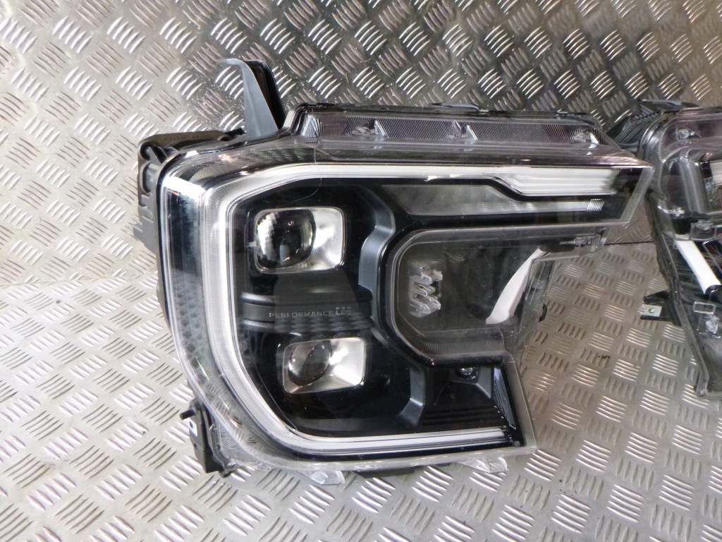 Ford ranger raptor 22+ фара ліва правий full led performance європа ory Оригінал