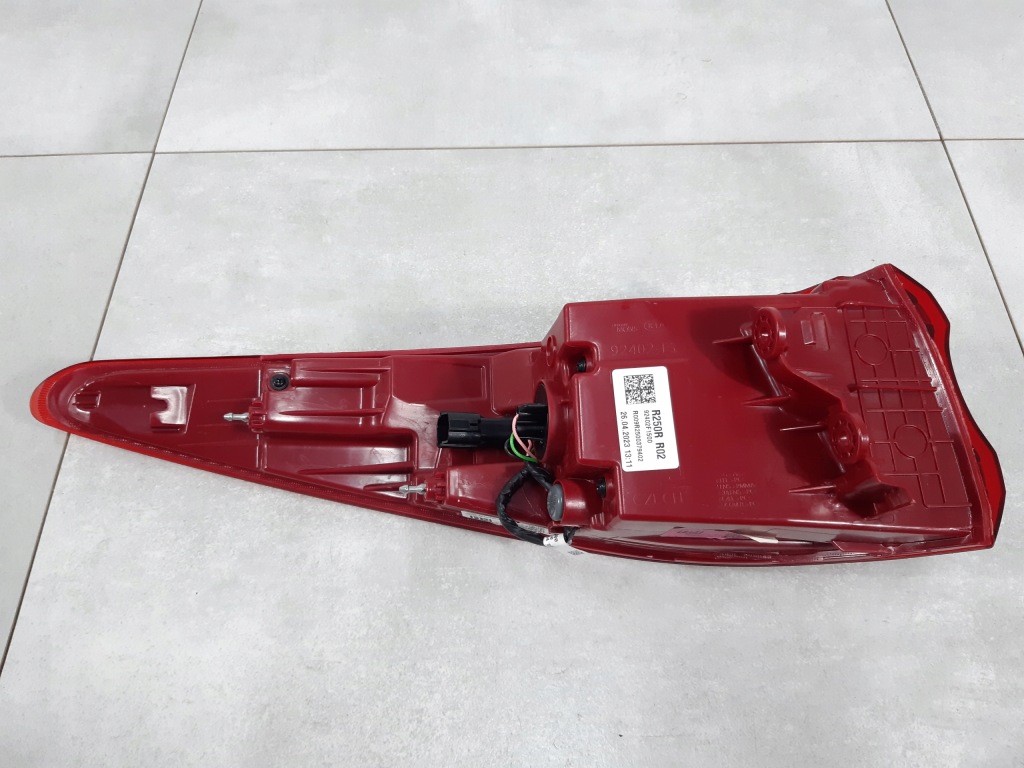 фото №8, Kia sportage iv lift лампа права задня задня 92402f1500