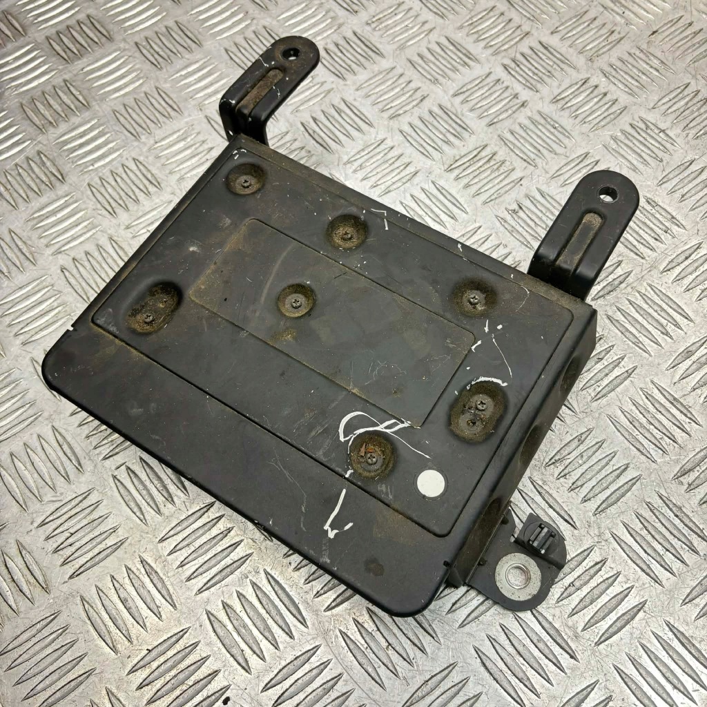 Купить Volvo оригинальный номер 31350323