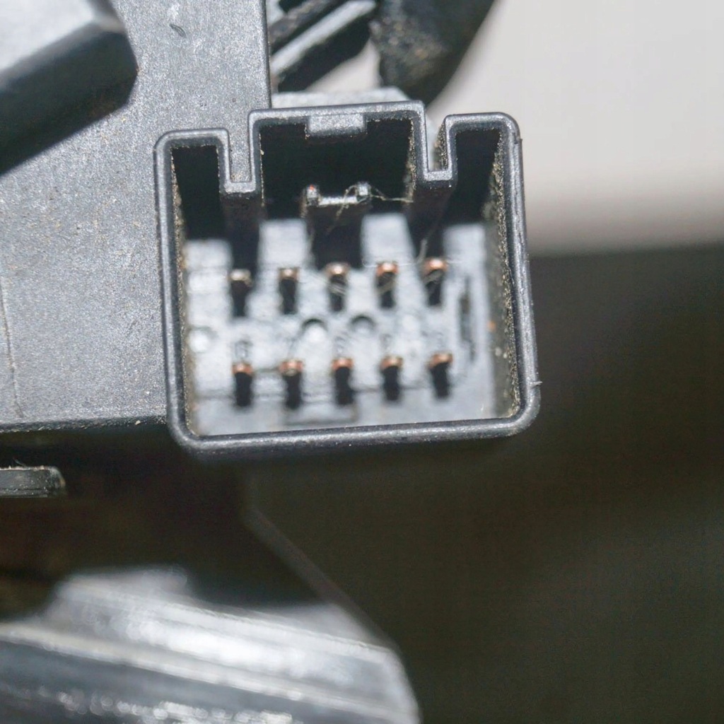 фото №8, Ford fusion 2002 рычаг / переключатель поворотники