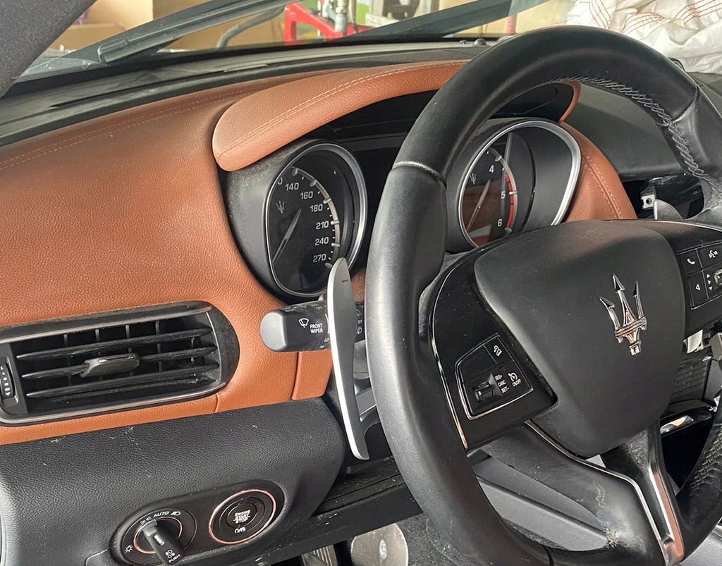 фото №8, Maserati levante регулировка высоты поперечина