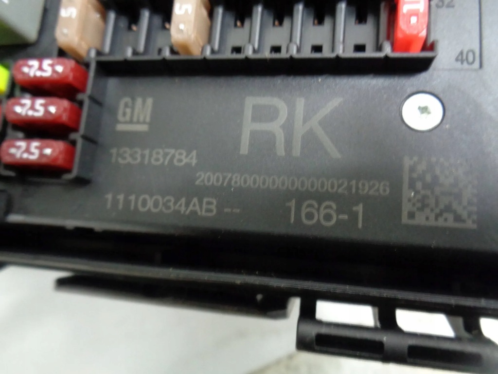 фото №5, Opel astra j коробка запобіжників klema13318784