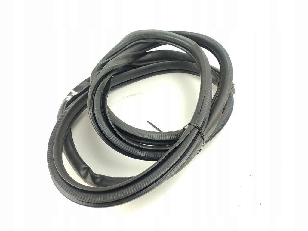 фото №3, Прокладка дверь правый перед lexus ux 2018-2022