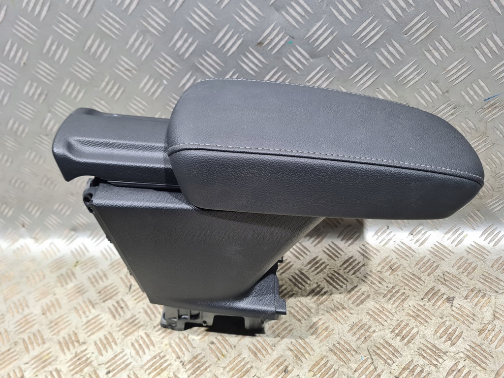 фото №1, Подлокотник opel corsa f