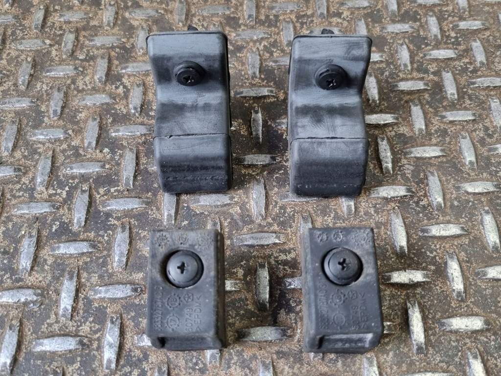 Купити 2022 ram 1500 відбійник кришки 68332787ac