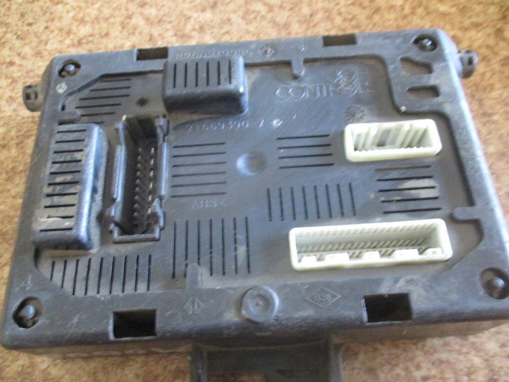 фото №3, Модуль bcm renault clio iii modus 8200528487