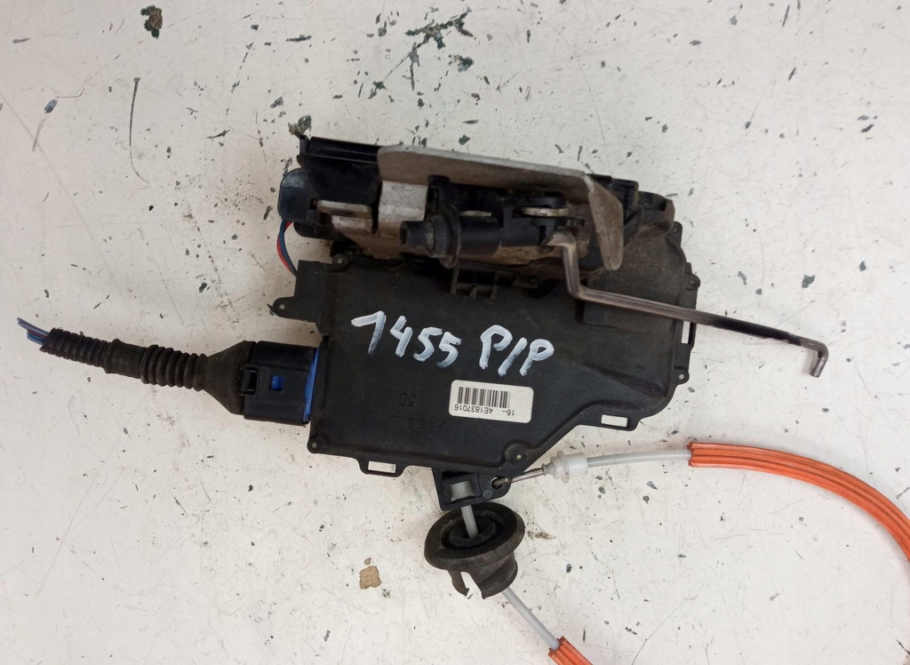 фото №6, Замок правий перед двері audi a3