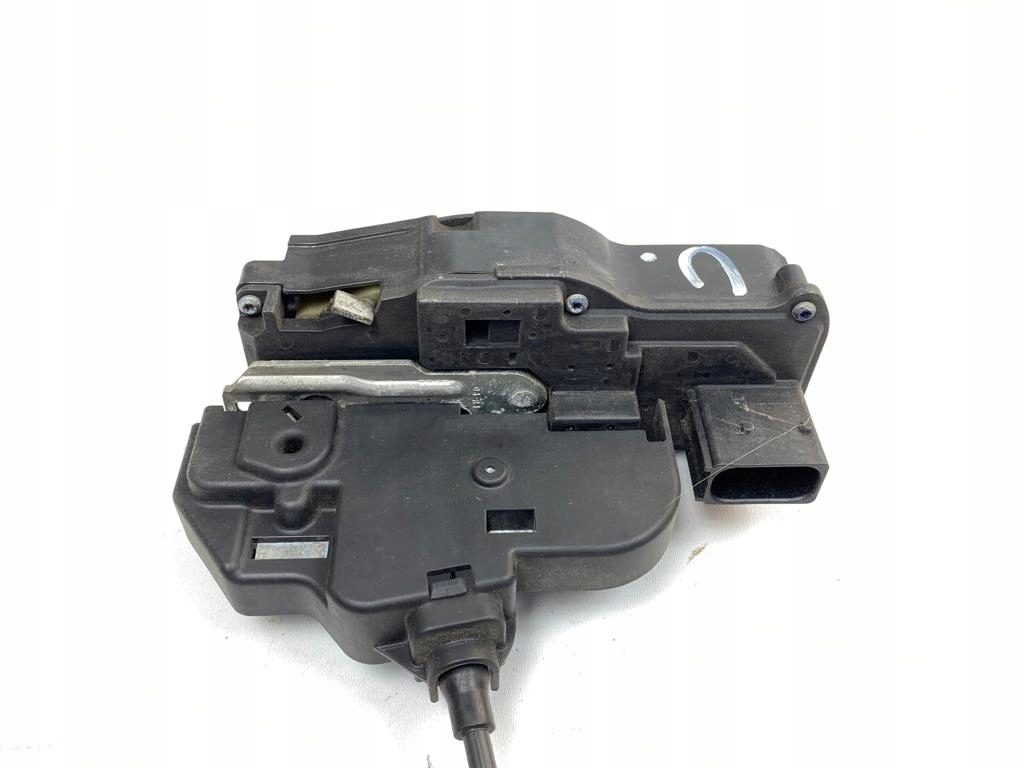 Купити Cadillac sts 05-11r замок двері правий перед