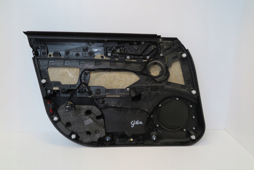 фото №6, Обшивка перед передній правий alfa romeo giulia