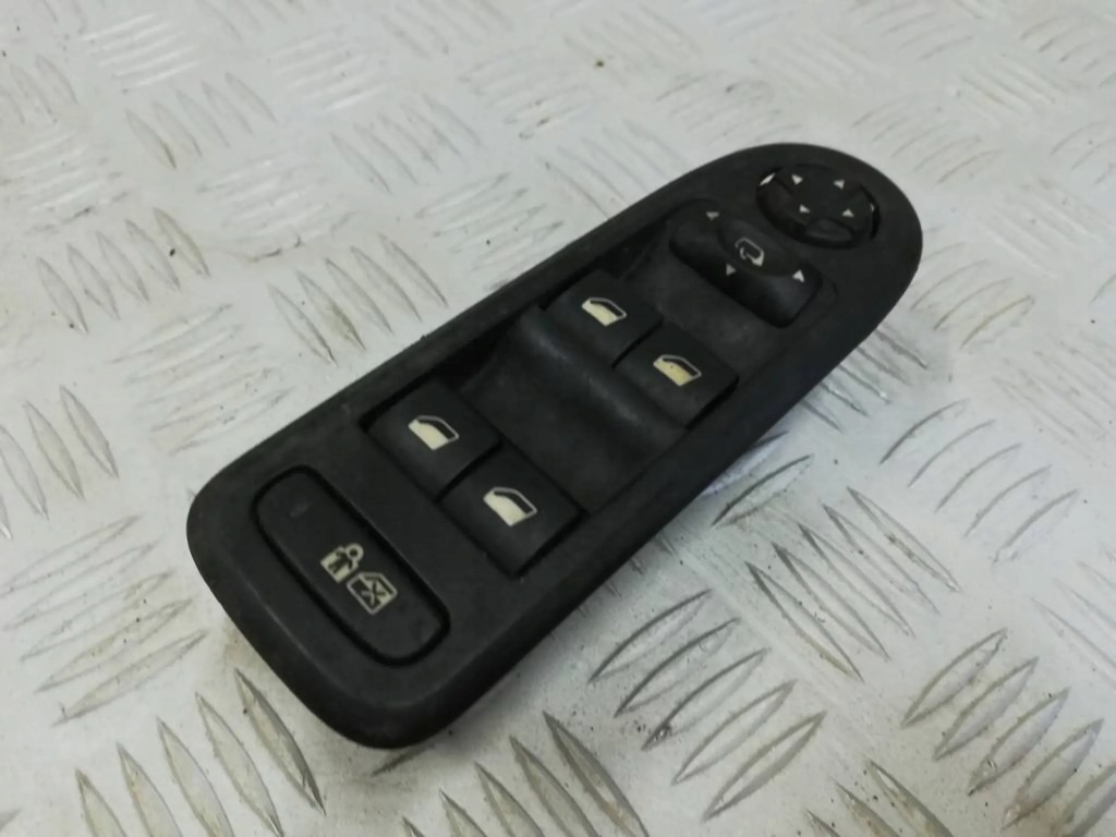 фото №1, Перемикач вікон peugeot 508 i 96656690zd