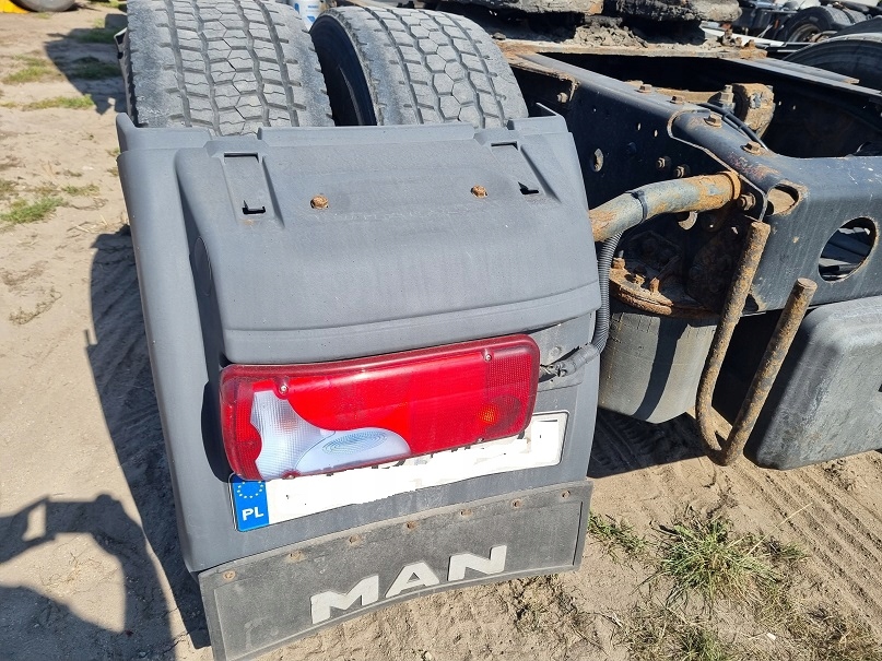 фото №1, Крыло труба кронштейн лампа man tga tgx tgs