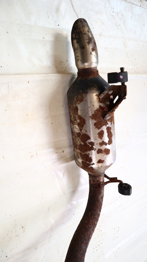 фото №4, Toyota land cruiser 200 4.5 v8 12- гаситель выхлоп труба