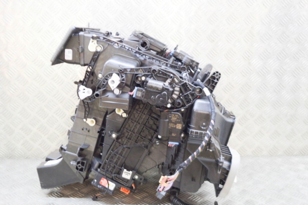 фото №5, Audi q4 sportback f4n 40 e-tron обогреватель салона 1ea820351bm 150kw 2022 l