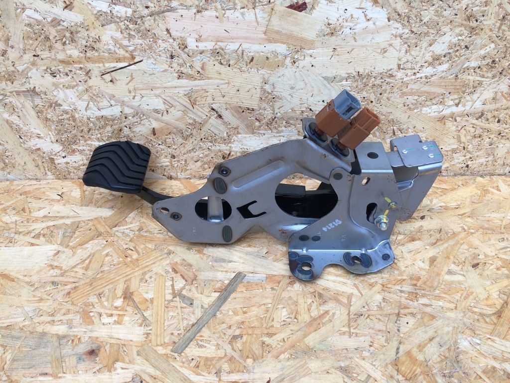 фото №2, Педаль тормоза renault koleos ii 2.0dci автоматическая коробка передач