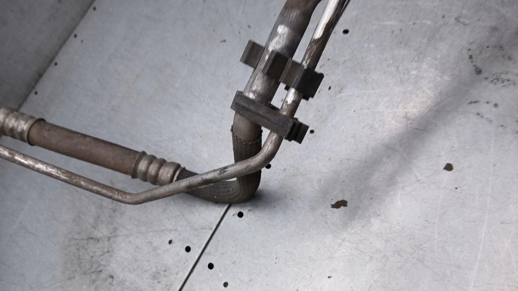 фото №10, Шланг кондиционера citroen c4 picasso i 2.0hdi 07r 9653505980