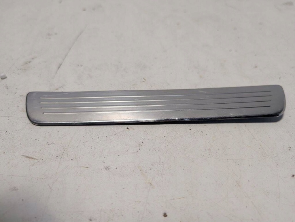 фото №1, Mercedes-benz gle молдинг порог задняя