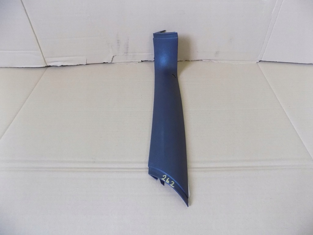 фото №1, Skoda fabia i 1 пластик крышки правый