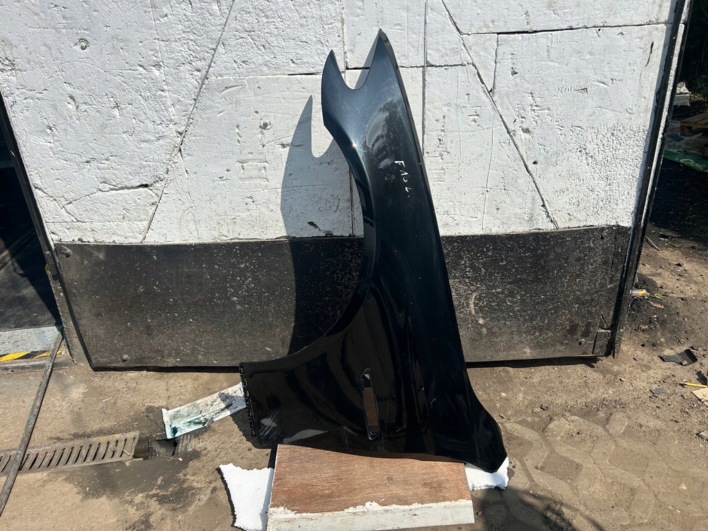 фото №1, Bmw f10 крыло передний левый 475 black sapphire