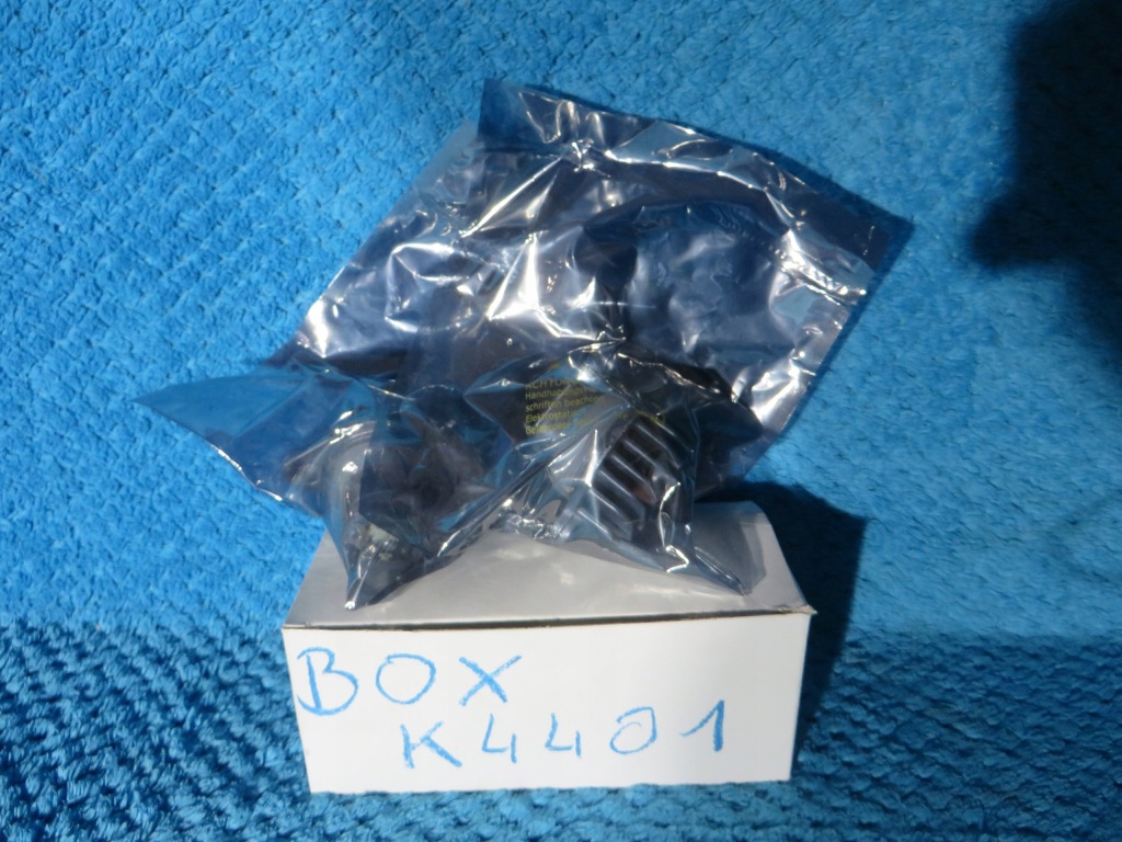 фото №1, Bmw 7 g11 g12 модуль led новый оригинал 2 штуки!!