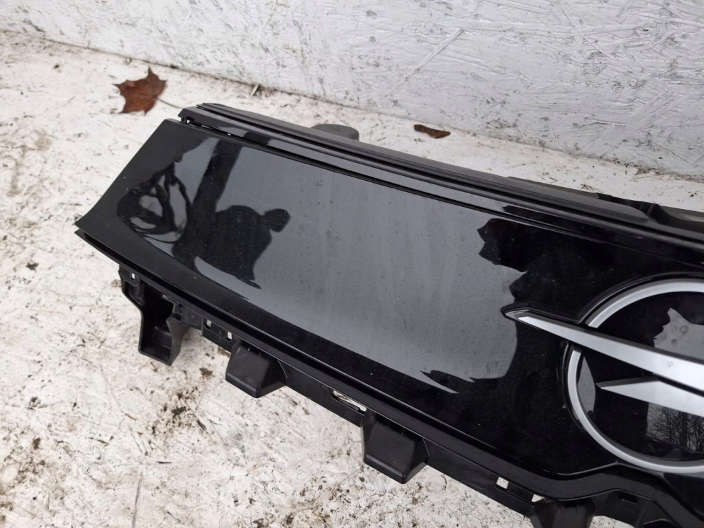 Купить Opel mokka b 2021- решётка радиатора решётка  черная