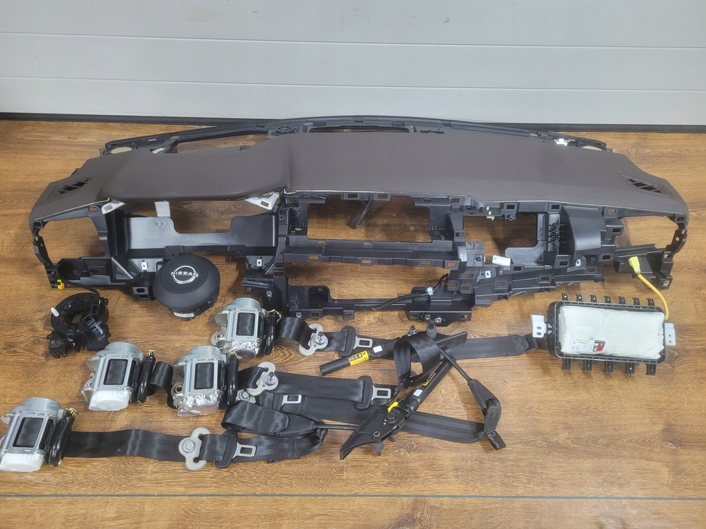 фото №7, X-trail t33 консоль ремни комплект подушка безопасности оригинал