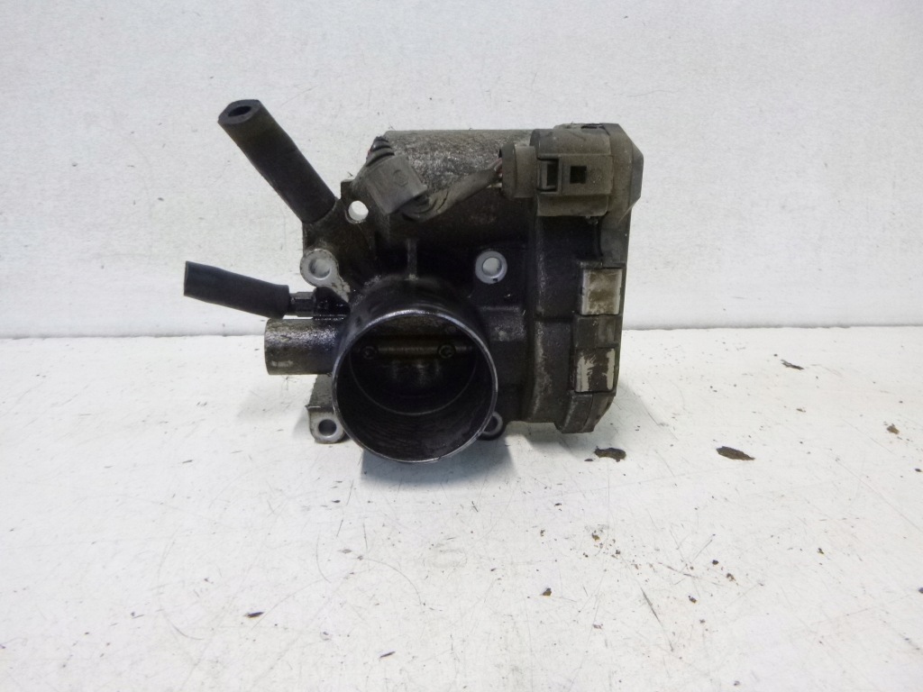 фото №1, Дросельна заслінка seat ibiza lift 1.4 2001r.