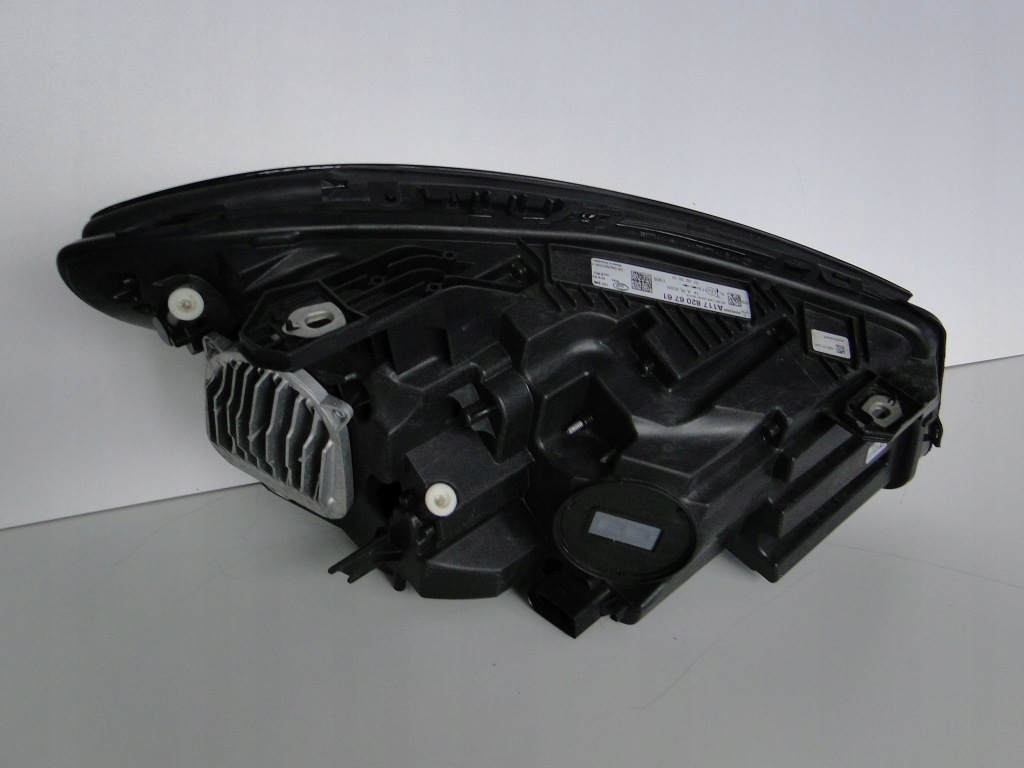 Mercedes cla 117 w117 рестайлінг  фара передня ліва Недорого