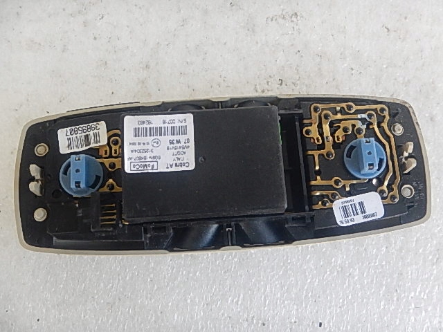 фото №2, Volvo v70 xc70 ii iii 07- освещение кабины