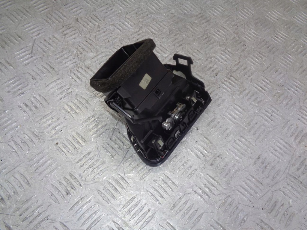 Решітка обдув ліва перед renault megane 4 iv 2016- 687616296r європа Оригінал