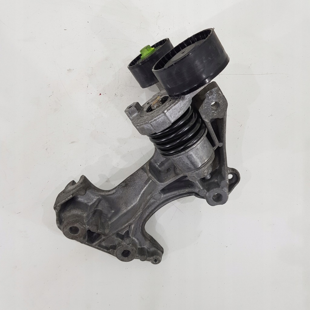 Кронштейн генератора renault nissan 0.9 tce 117108063r Оригінал