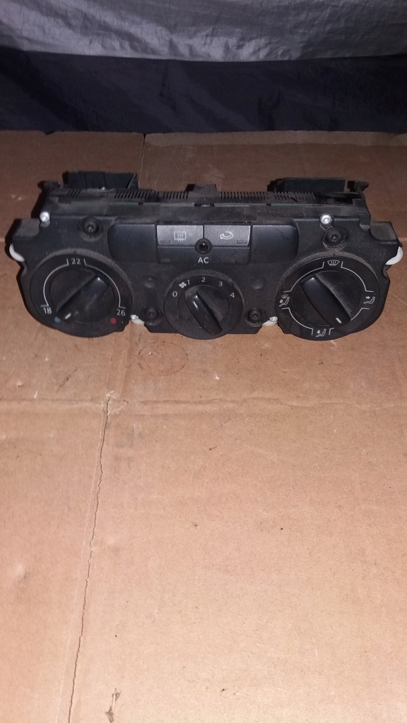 фото №1, Панель обдув vw golf v