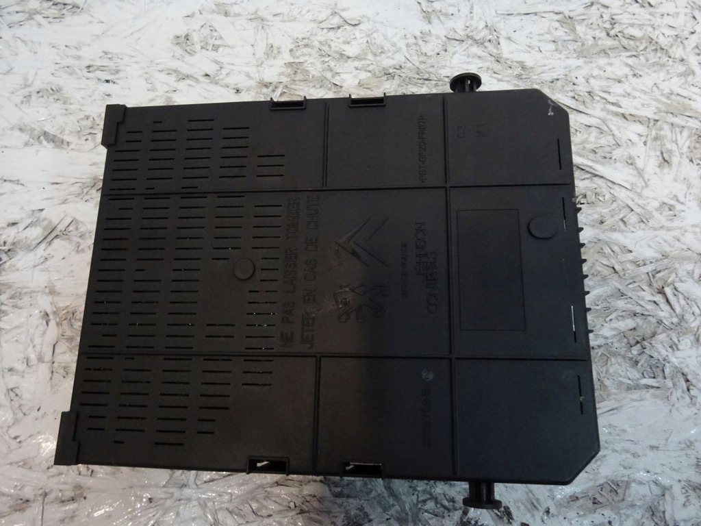 фото №1, Citroen c5 коробка модуль bsi 28119759