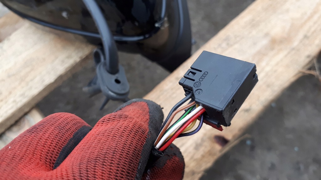 фото №13, A4 b9 8w зеркало правое правый перед вкладыш ly9t uk