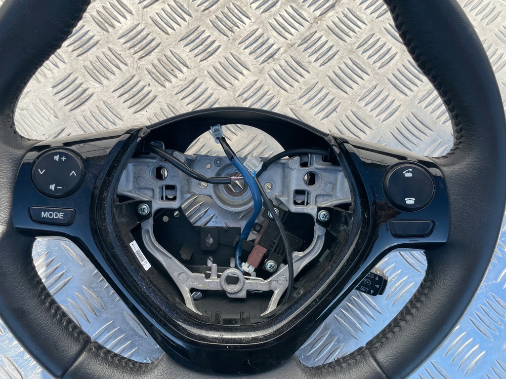 фото №5, Toyota aygo ii повітропровід мультифункція