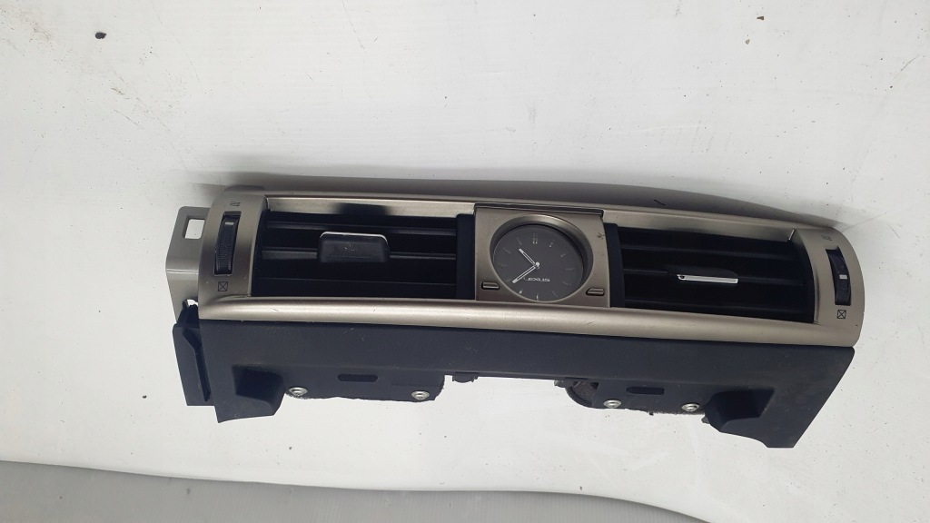 Купити Toyota оригінальний номер 55670-53080