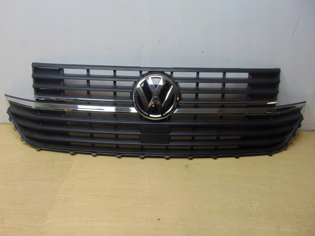 фото №1, Решётка радиатора решётка радиатора vw transporter t6 7la853651c оригинал