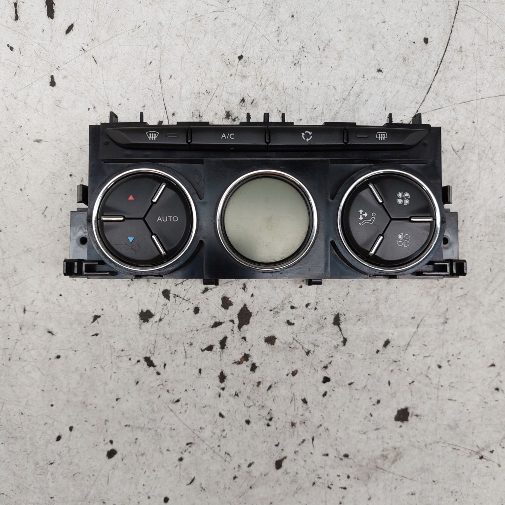 фото №1, Citroen c3 ii панель обдув кондиціонера 400018001 96831720xt