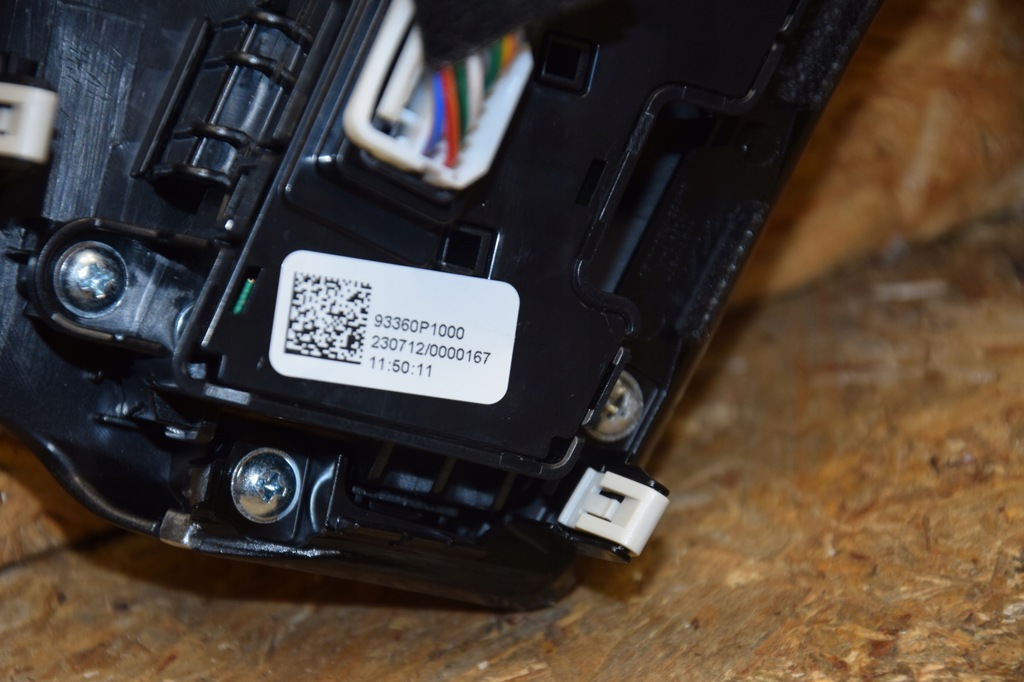 фото №11, Панель рамка перемикач sportage v nq5 новий 23r 93300p1010 93360p1000