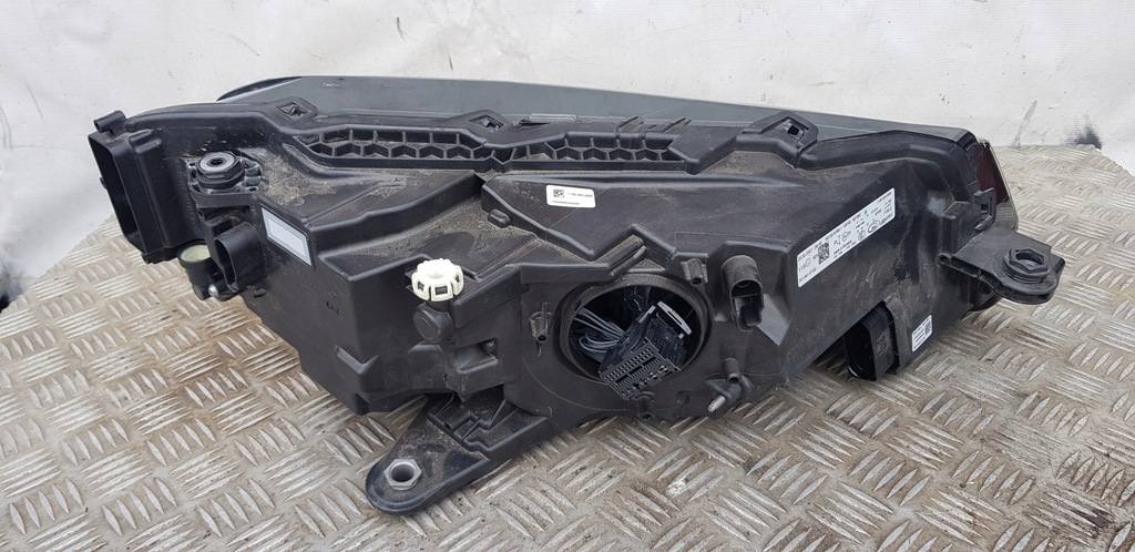 фото №13, Skoda superb iii 3v левая перед led