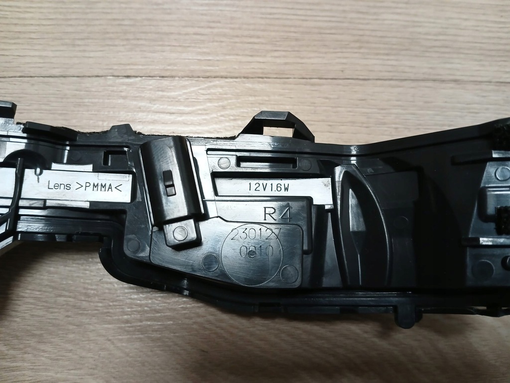 фото №9, Lexus es vii ls v поворотник led правого дзеркало оригінальний номер