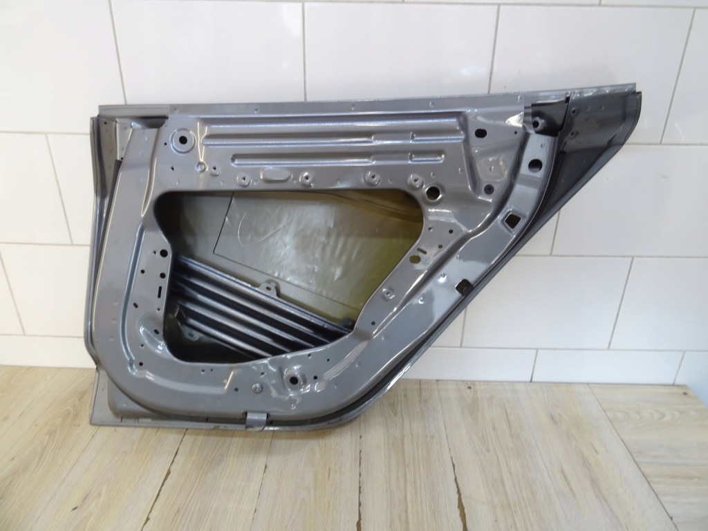 фото №7, Tesla model 3 lift двері правий задня llu