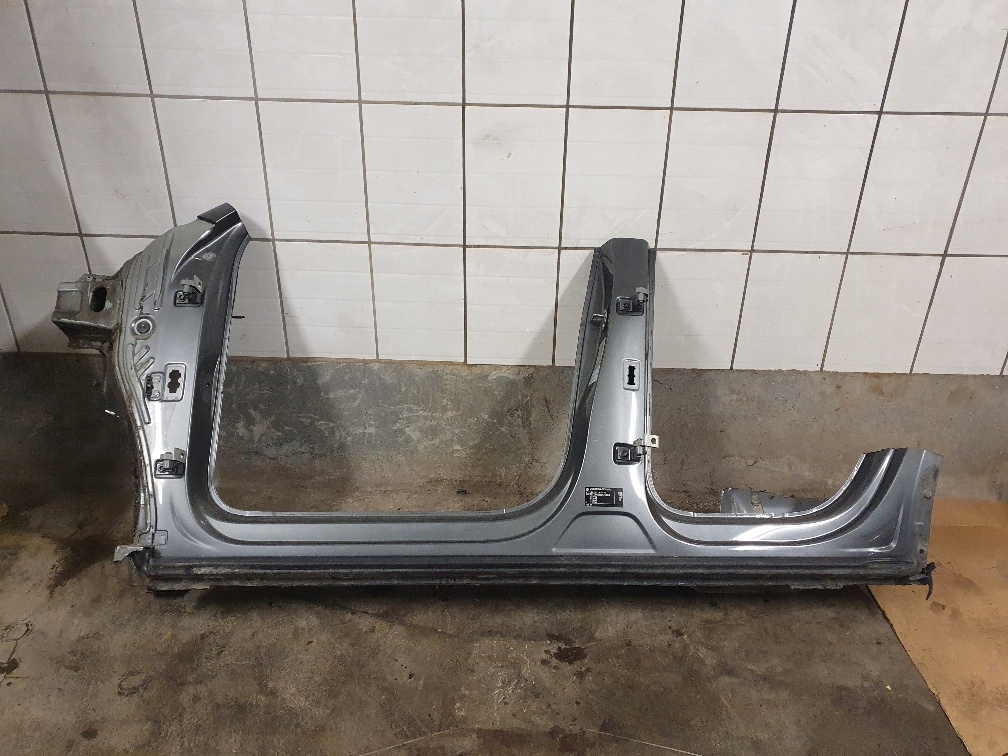 фото №1, Vw tiguan 5na ii 2016- чверть поріг блок двигуна лівий idealny lr7h