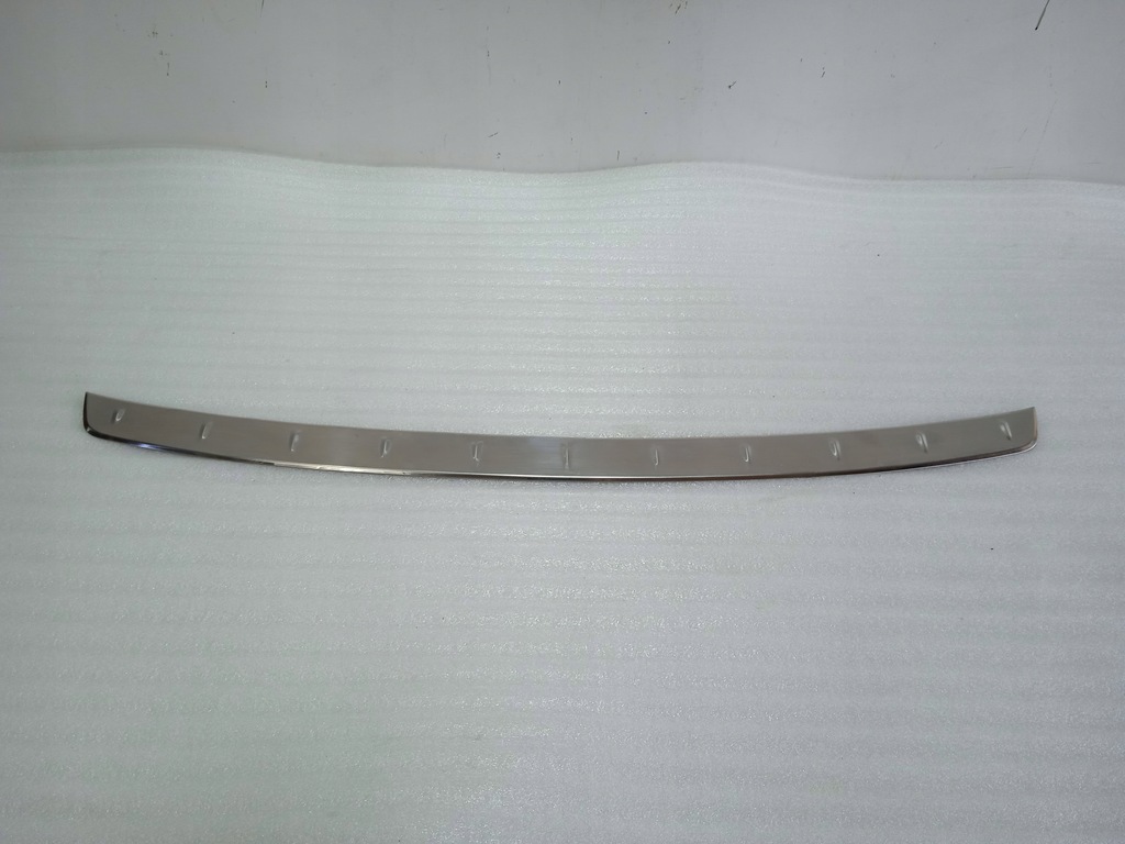 фото №1, Skoda octavia iii молдинг бампера задняя 5e9061195