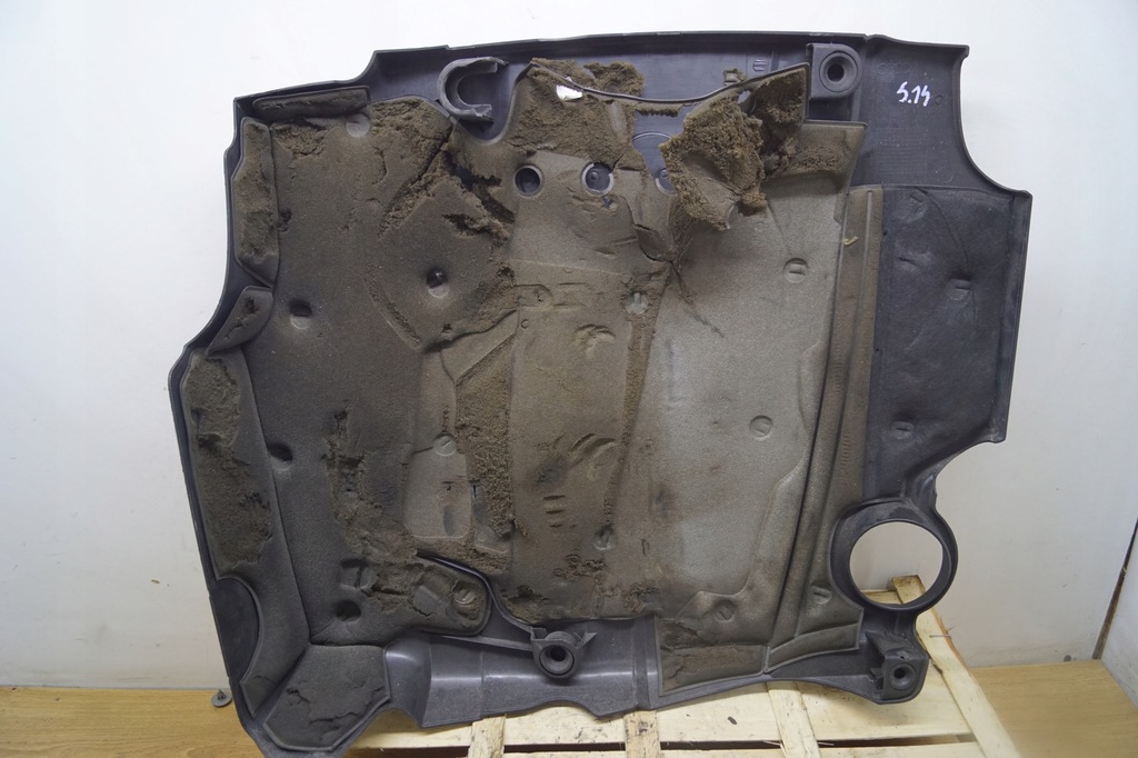фото №6, Audi крышка двигателя защита 03l103925