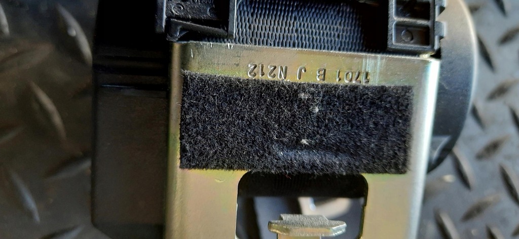 фото №5, Pas безпеки лівий задня peugeot 2008 i