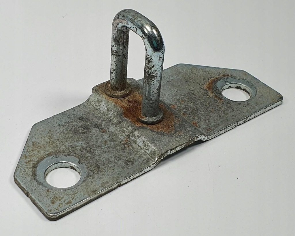 фото №2, Засов замка крышки задняя mercedes w169