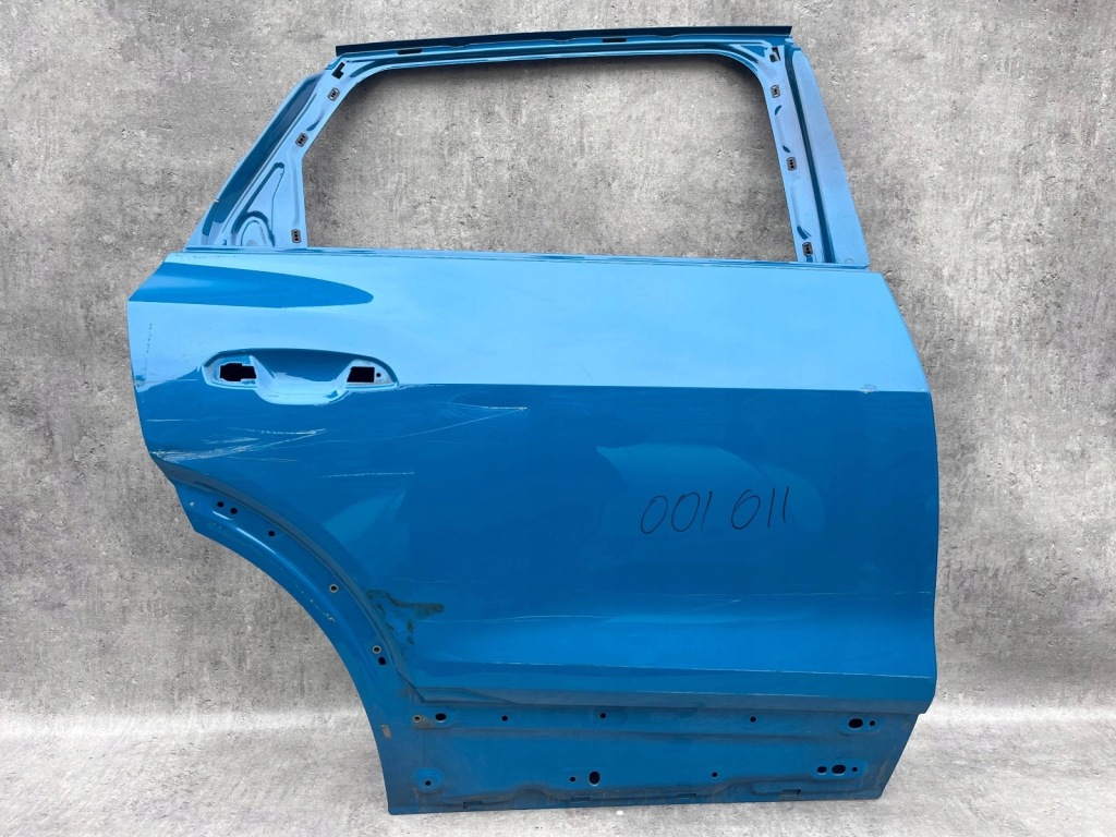 Купить Дверь правое задняя audi e-tron 4ke